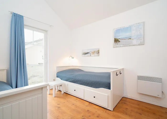 Semesterbostad Strandpark H072 *