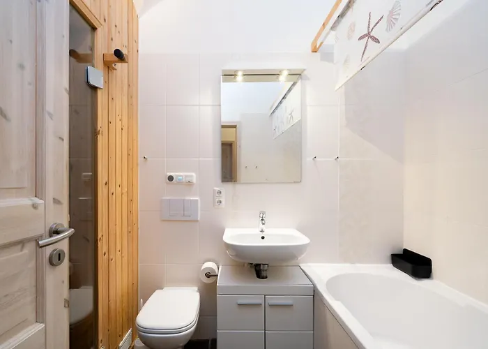 Semesterbostad Strandpark H072 Sierksdorf